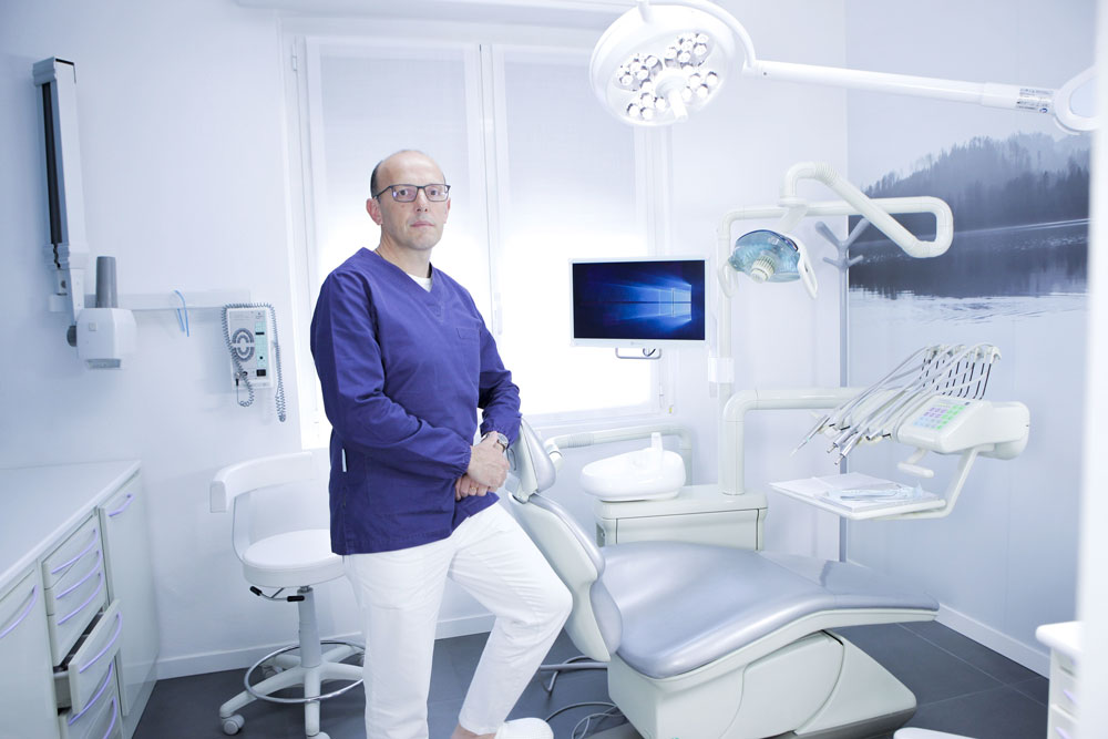 Studio dentistico Riva| Figino Serenza| Alzate Brianza| impianti dentali