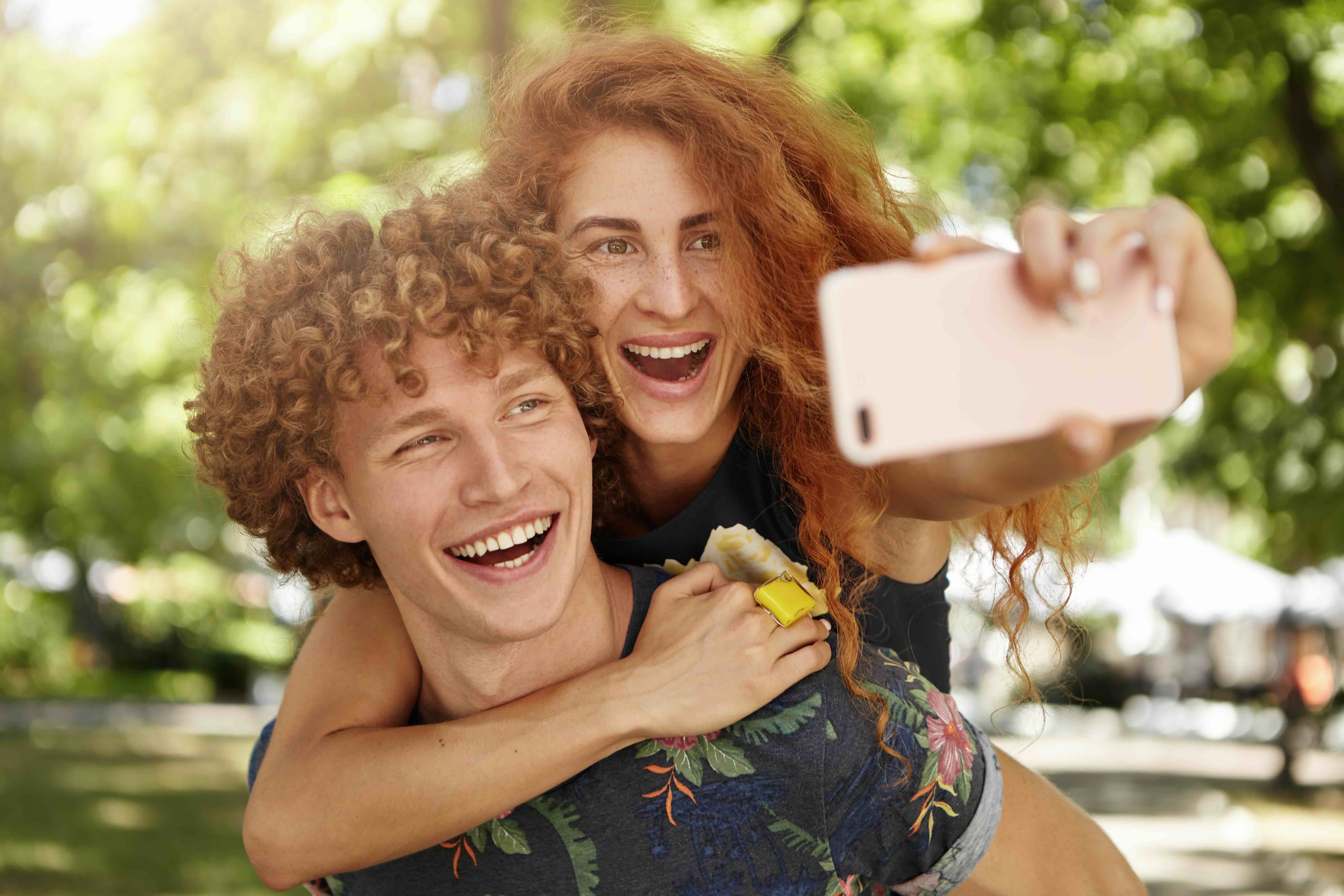 Denti storti e selfie quanto si notano Denti storti e selfie quanto si notano